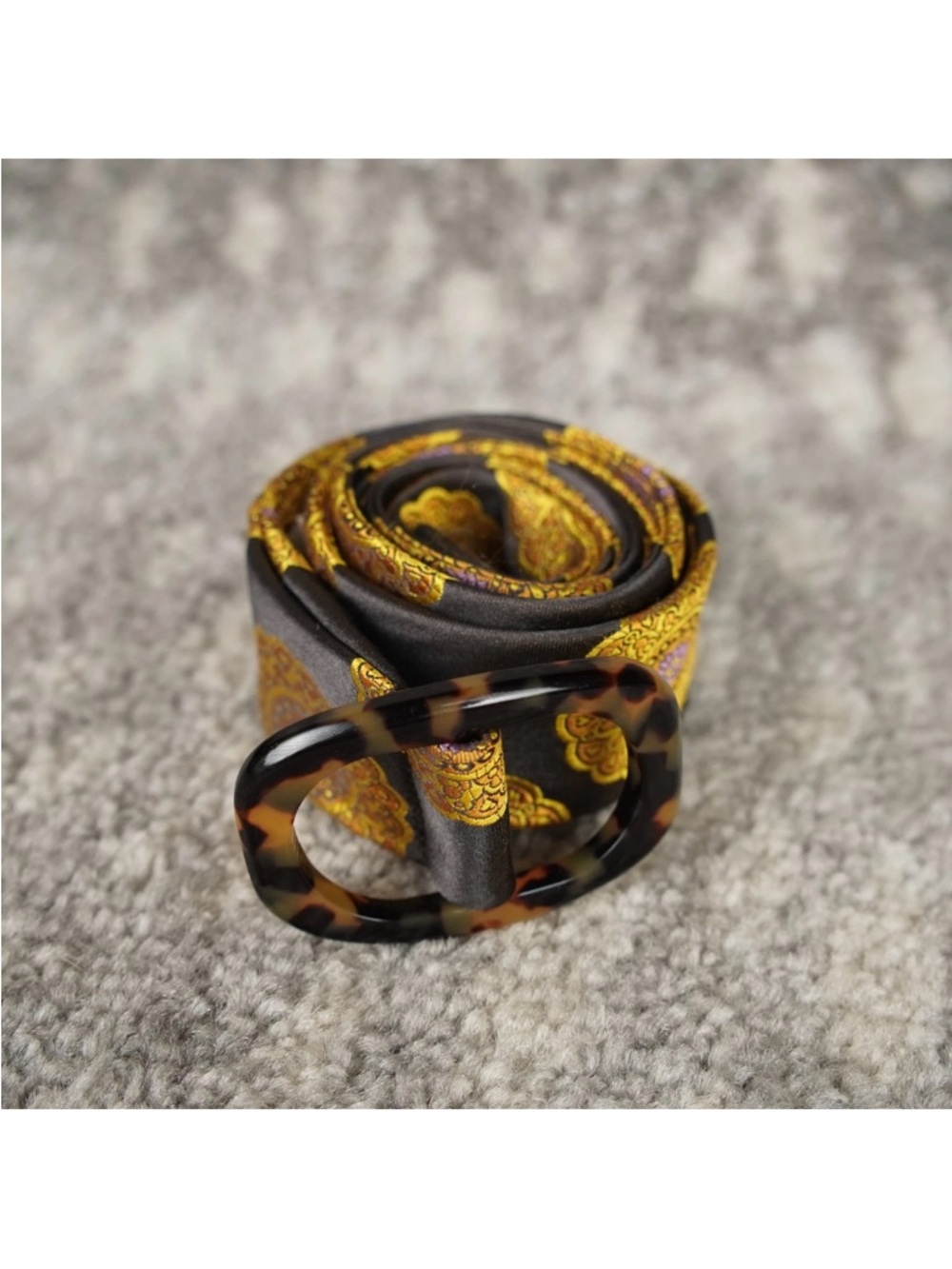 J Crew Tortoise Shell Style Buckle Silk Belt Womens S/M Black Yellow Embroidered - Picture 2 of 7